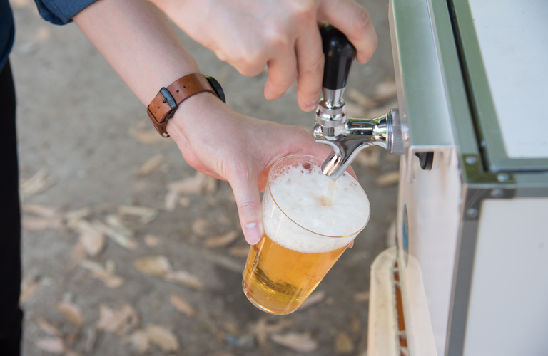 ビールサーバーのレンタルならお任せください | 小牧で酒屋なら1本から365日配達対応可能な小河屋