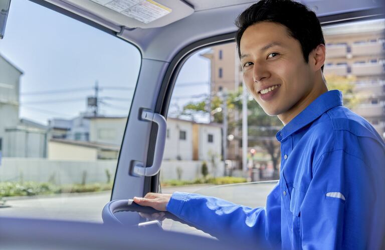 エリア内なら少量からでもきめ細かくスピーディーに配達します | 小牧で酒屋なら1本から365日配達対応可能な小河屋